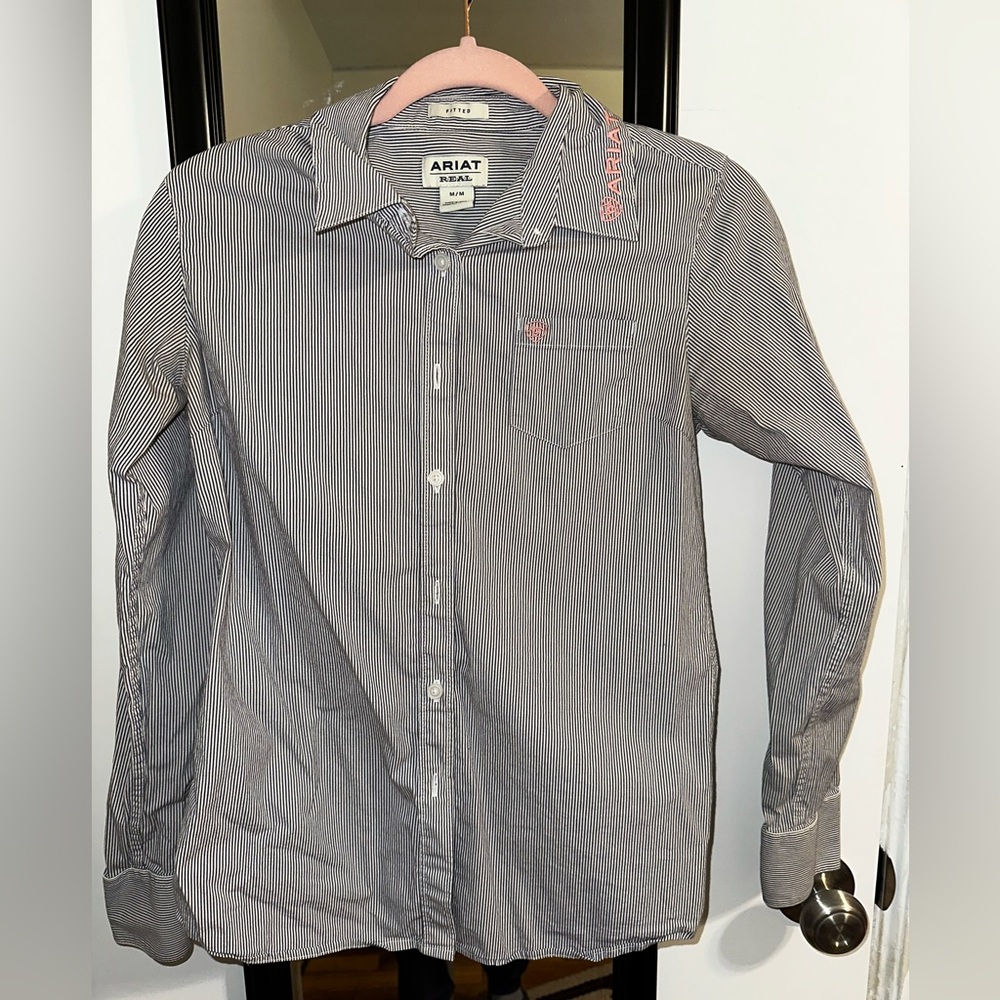 Ariat Gray Pinstripe Button-Down Shirt - Picture 1 of 4